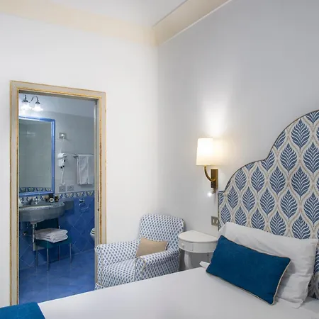 까사 알베르티 3* 포지타노